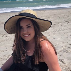 Meet your Posher, Jenna